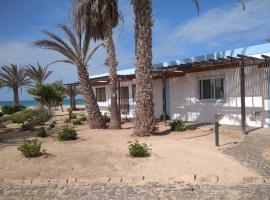 Villa On the Beach, Chaves Boavista, hôtel à Cabeçadas