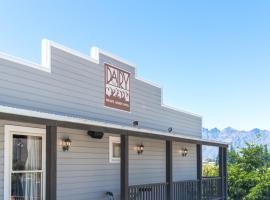 The Dairy Private Hotel by Naumi Hotels, hotel en Queenstown