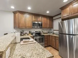 SNOW FLOWER 135 condo