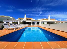 Bela Vivendapretty Family Villa With Pool & Golf, Hotel in Castro Marim