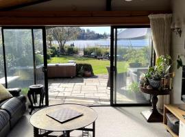 Lakeside Retreat, hotel v destinaci Hamilton