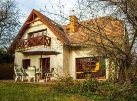Pine Grove Villa