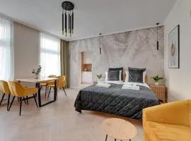 Sea & Monte City Center Apartments