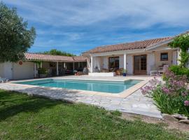 Le Bariole, luxury villa with heated pool, Hotel in Cesseras