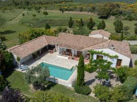 Le Bariole, luxury villa with heated pool