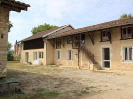 La ferme du château - Maison familiale spacieuse, Hotel in Certines