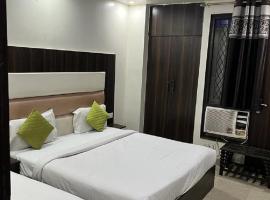 Hotel Classic Suites – hotel w pobliżu miejsca Lotnisko Nowe Delhi Indira Gandhi - DEL w Nowym Delhi