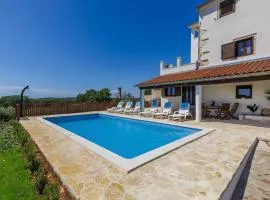 Holiday Home Eugenia by Interhome