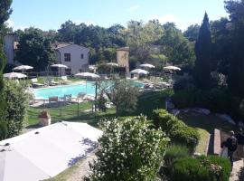 Casa vacanze La Cerrina, ξενοδοχείο σε Gambassi Terme