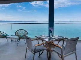 Beachfront Apartments Zanic