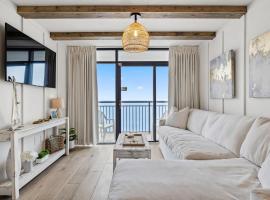 Luxury Ocean Front By Barefoot Landing, hotel in Myrtle Beach