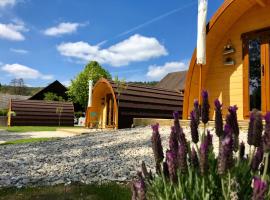 Hüttendorf Fränkische Schweiz, chalet de montaña en Pottenstein