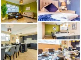 Newly refurb 3 bed with parking