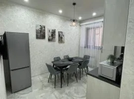 Kayaran Apartment and Guest House
