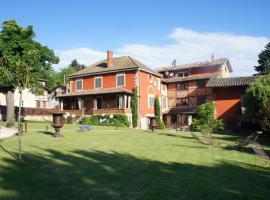 Les Jardins de la Tour, hotel v destinaci Châtillon-sur-Chalaronne