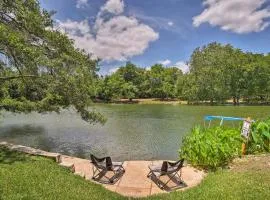 Spacious Lakefront Round Rock House with Water Toys!