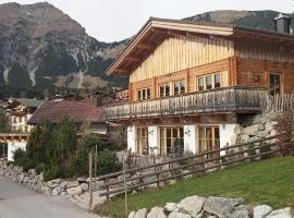 Chalet GAIA im Bergdorf Berwang、バーワングのホテル