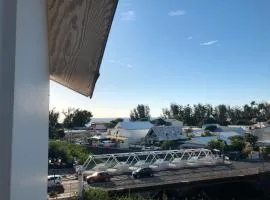 Appartement en Duplex, centre ville de Saint Leu, résidence privée