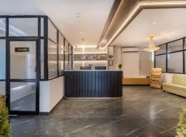 Monday Hotels Amalapuram Heights