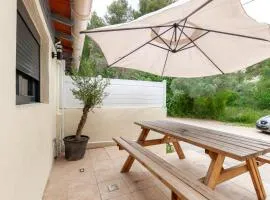 Gîte rénové Calanque La Vesse