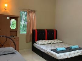 Ginger Guest Room, habitación en casa particular en Kuala Tahan