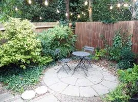 Holly Tree Hideaway