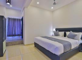 Nova Hotel New Crossroad, khách sạn gần Sân bay Rajkot - RAJ, Rajkot