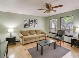 3 Mi to Dtwn Dallas Condo with Walkable Location!