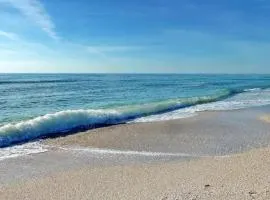 Island Inn unit 315