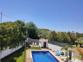 Vicentina Rooms by Casas do Alentejo, guest house in Almograve