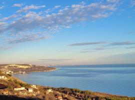 SKY INFINITY, hotel in Balchik