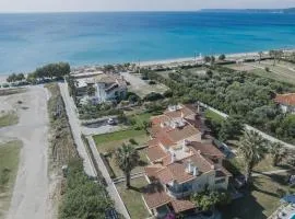 Encore Sea Side Villa, Posidi