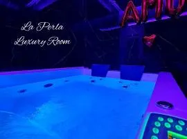 La Perla Luxury Room