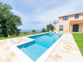 Country home Dolac POOL&SAUNA, hotell sihtkohas Bar