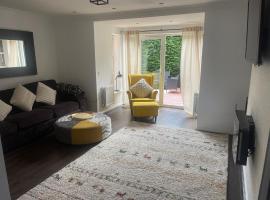 Location, location, cottage in Gateshead