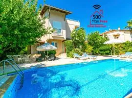 Paradise Town Villa Beldora