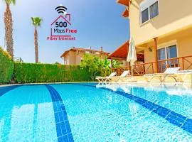 Paradise Town Villa Orchard 500 MBPS free wifi