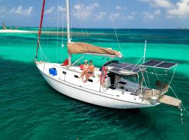 San Blas Sailing Experience With Us!, holiday rental in El Porvenir