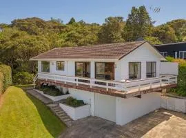Centennial Seascape - Whitianga Holiday Home