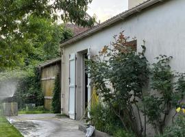 Endroit charmant, hotel en Coulommiers