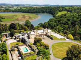 Tamar Castle, hotel in St Mellion