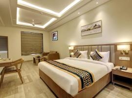Hotel King Plaza, hotel perto de Aeroporto Internacional de Nova Déli - Indira Gandhi - DEL, Nova Deli