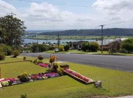Beautiful river view guesthouse