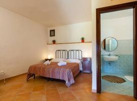 Il Pozzo - Bilocale - 1 camera da letto - 1 bagno - soggiorno cucina - in zona esclusiva, hotel in Castellammare di Velia