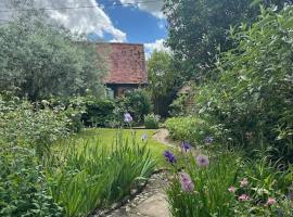 Garden Cottage, kis&aacute;llatbar&aacute;t sz&aacute;ll&aacute;s Henley on Thamesben