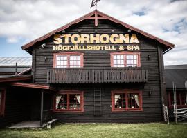 Storhogna H&ouml;gfj&auml;llshotell & Spa, hotel com piscina em Storh&aring;gna