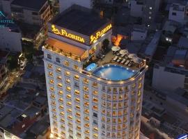 Florida Nha Trang Hotel & Spa โรงแรมที่มีสระว่ายน้ำในญาจาง