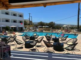 Adele Resort: Adelianos Kampos şehrinde bir otel