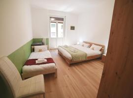 Aria di Sale - Hostel, hostel in Trieste