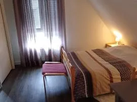 petite chambre sympathique